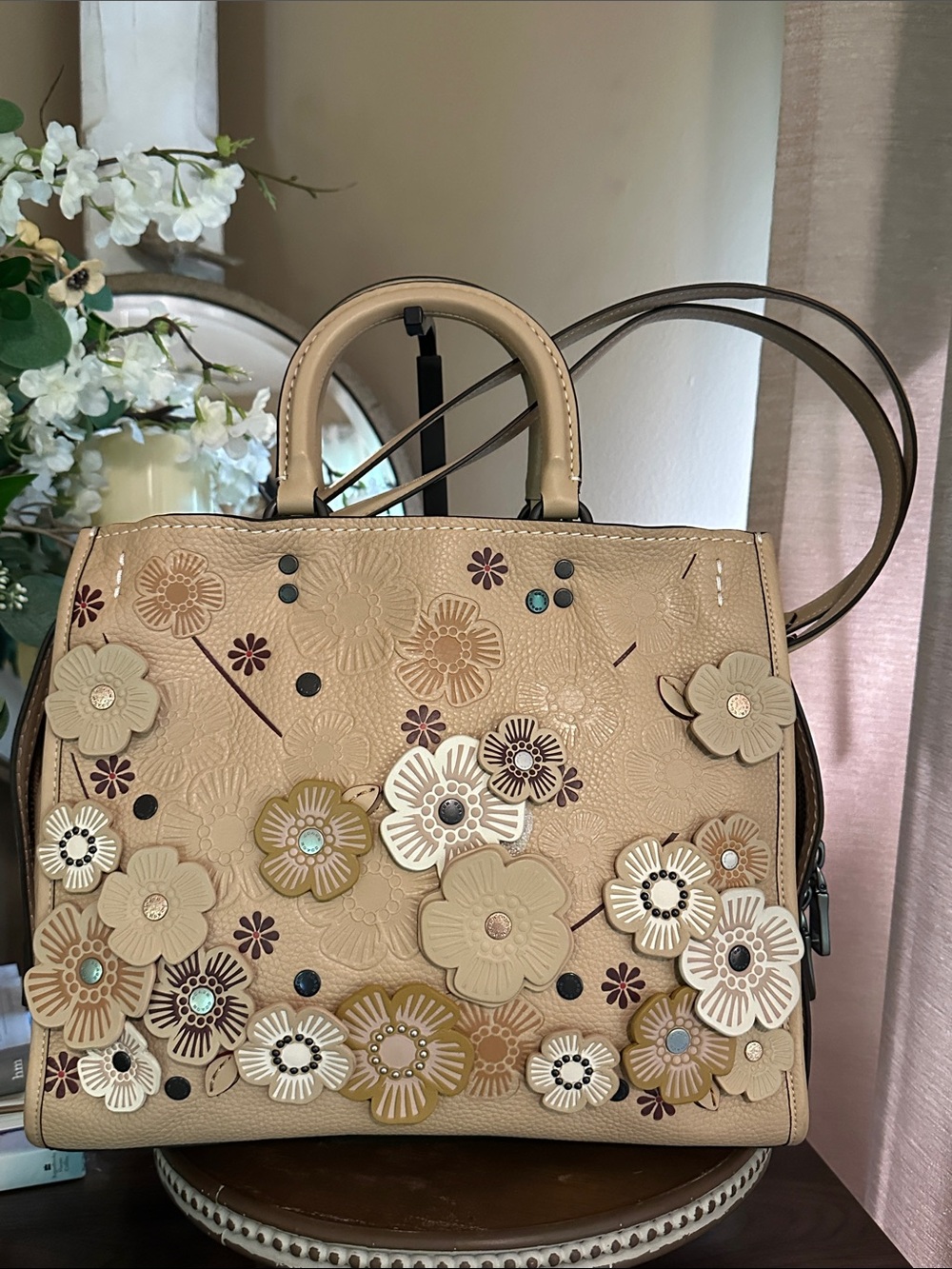 Coach 1941 Rogue 31 Bag with Tea Rose Appliqué | Beechwood - Picture 8 of 17